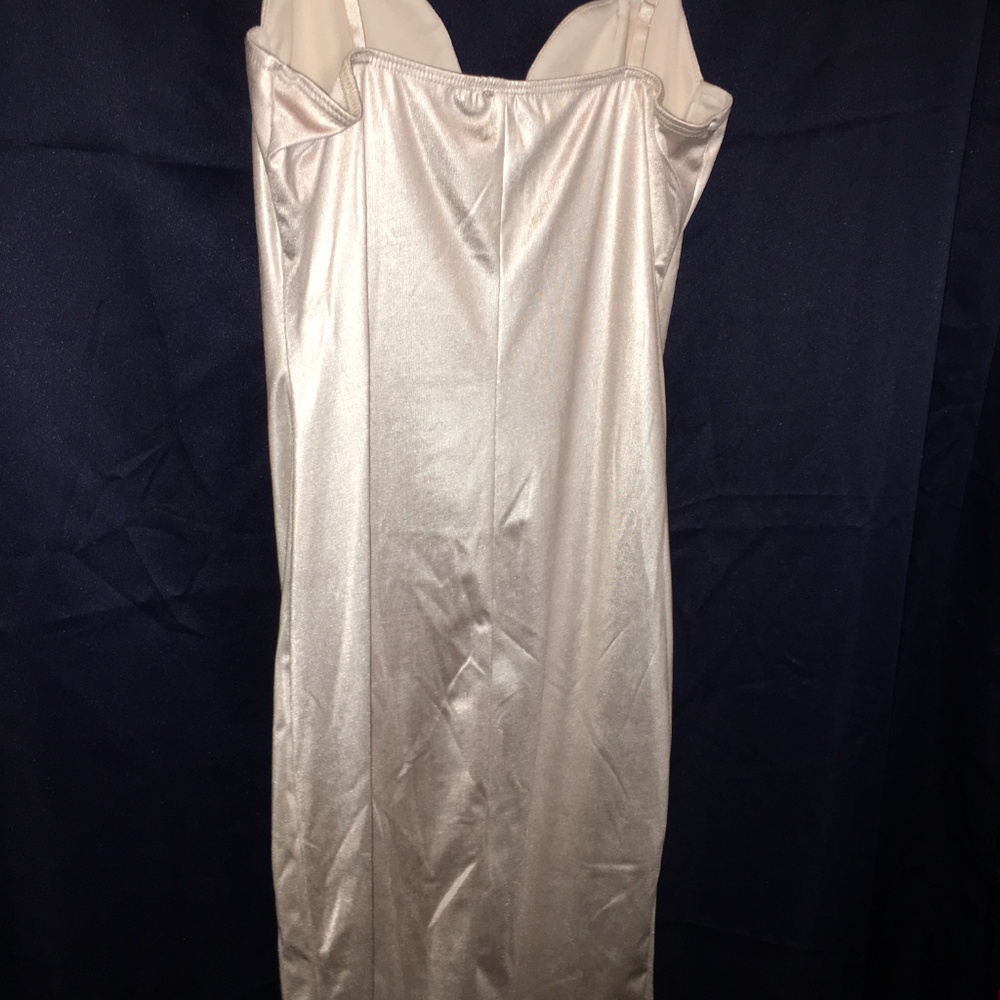DRESS KIM CINE SIZE LARGE Champagne COLOR - Picture 4 of 6